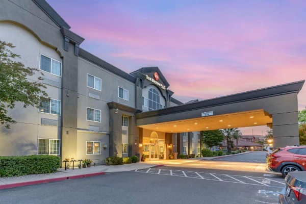 Best Western Plus Vineyard Inn image 14